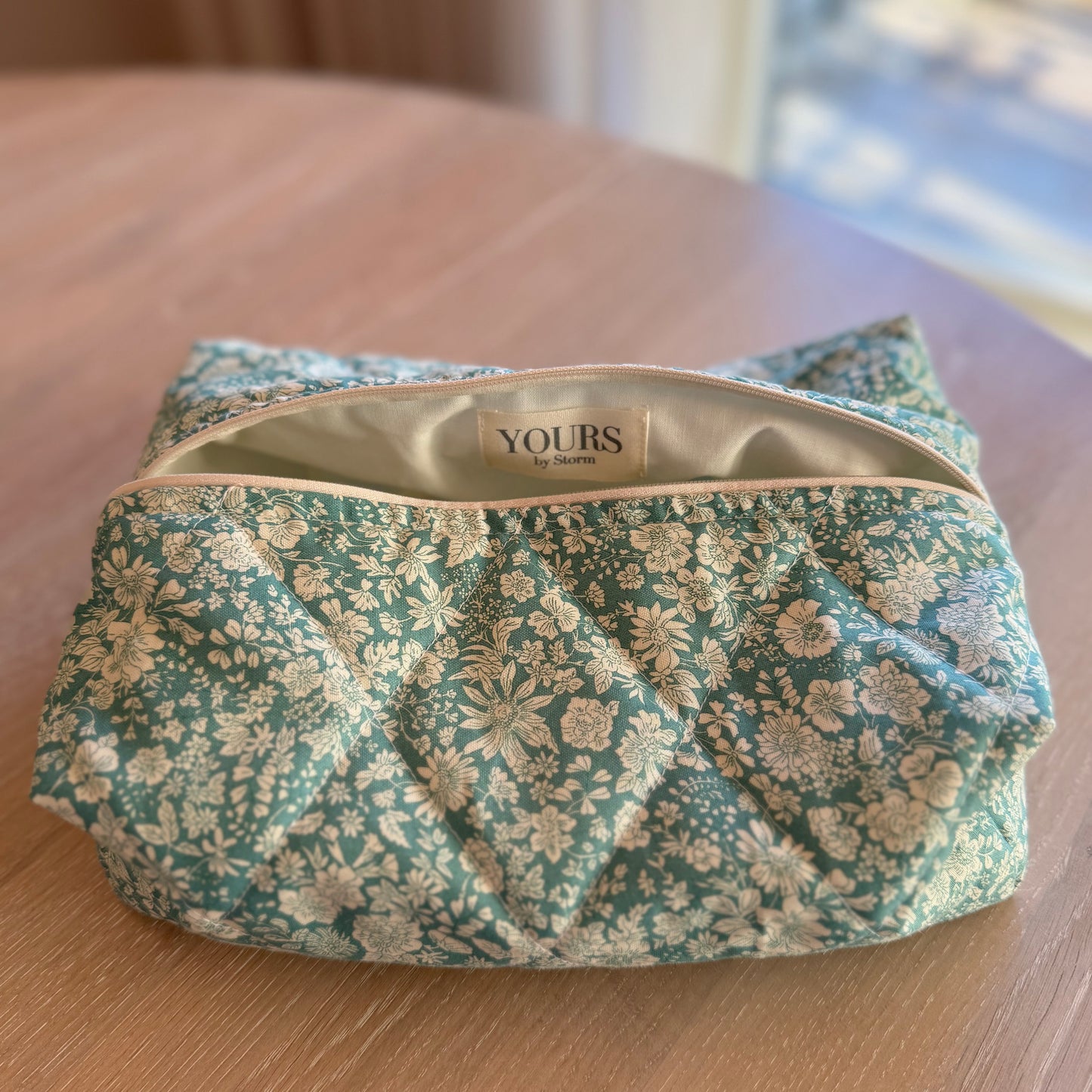 LIBERTY EVERGREEN FLOWERS BEAUTY BAG